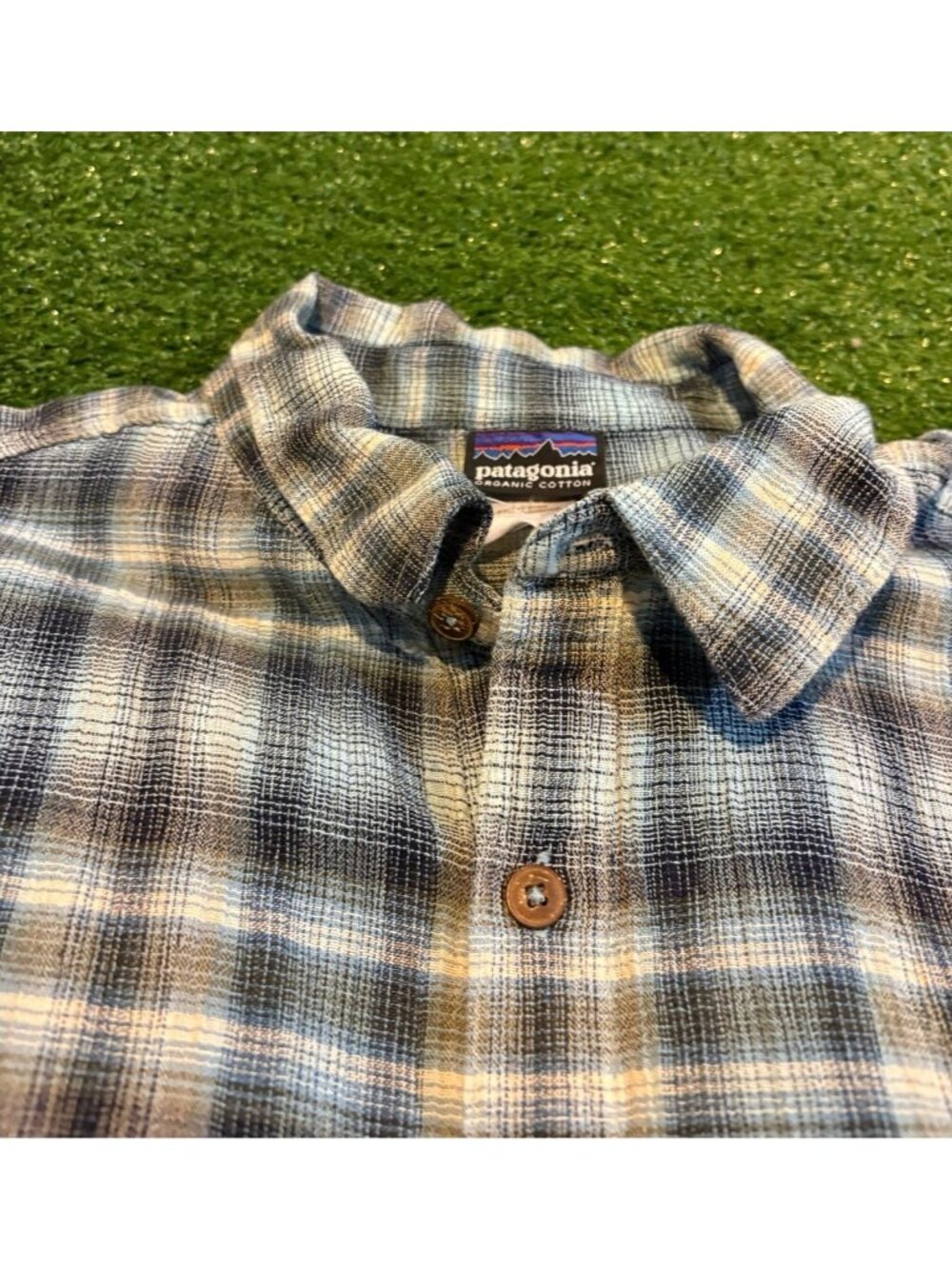 Patagonia shirt mens XL blue gray short sleeve plaid hiking outdoor pocktets - Picture 6 of 14
